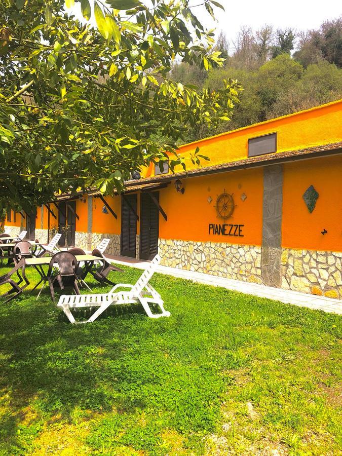 Agriturismo Pianezze Villa Grotte di Castro Kültér fotó