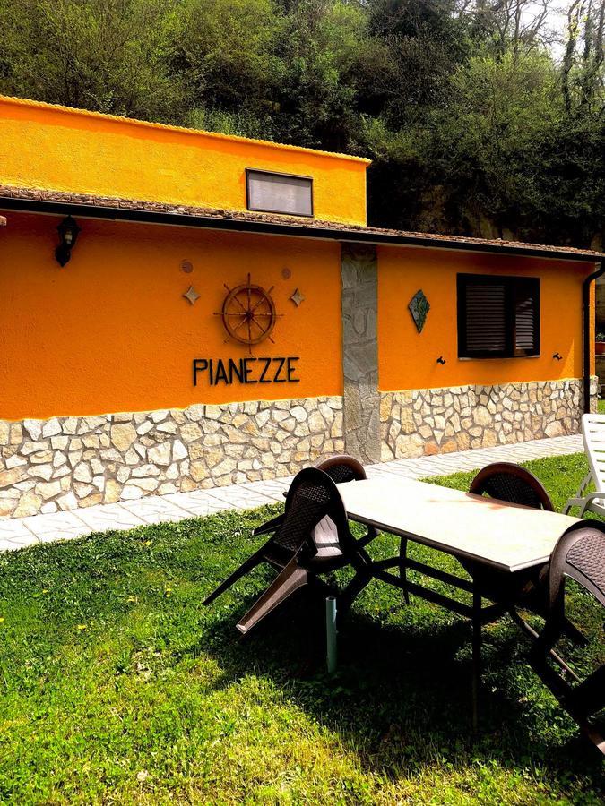 Agriturismo Pianezze Villa Grotte di Castro Kültér fotó
