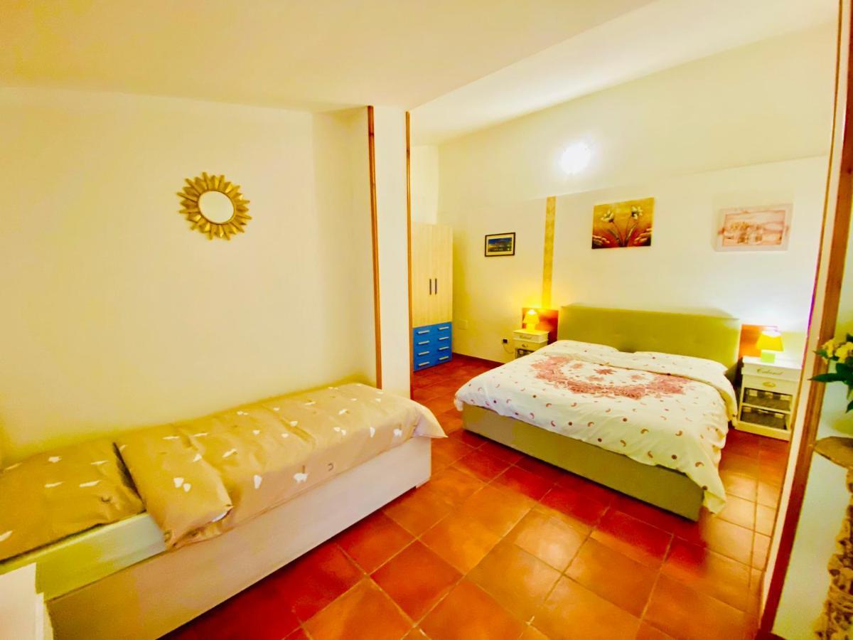 Agriturismo Pianezze Villa Grotte di Castro Kültér fotó